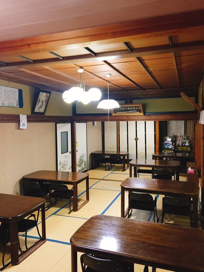 Отель Nakamichiya Iiyama Экстерьер фото